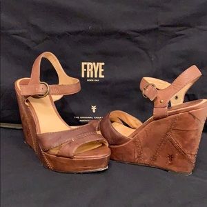 Frye Corrina Campus Wedge Sandals